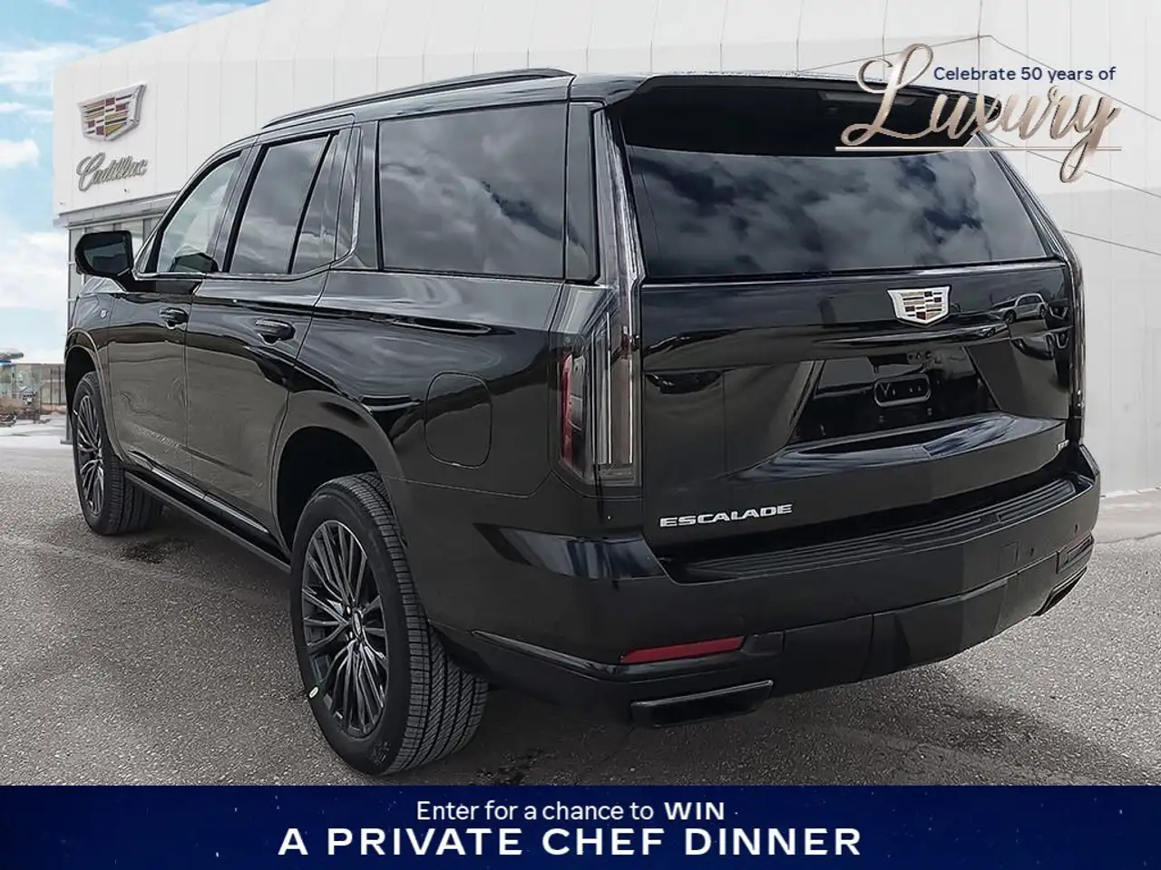 Cadillac Escalade снимка Cadillac Escalade