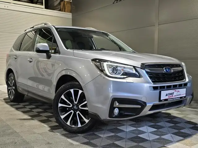 Subaru Forester 2.0 Platinum 4X4°AHK°RFK°LED°SD°Tempoma
