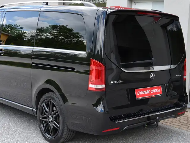 Mercedes-Benz V 300 d AVANTG. 4M lang AMG, ACC, 360°, AHK, 7-Sitzer Ansicht 25