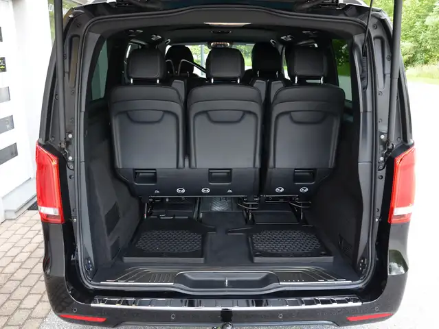 Mercedes-Benz V 300 d AVANTG. 4M lang AMG, ACC, 360°, AHK, 7-Sitzer Ansicht 15