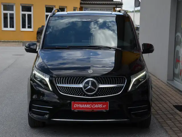 Mercedes-Benz V 300 d AVANTG. 4M lang AMG, ACC, 360°, AHK, 7-Sitzer Ansicht 3