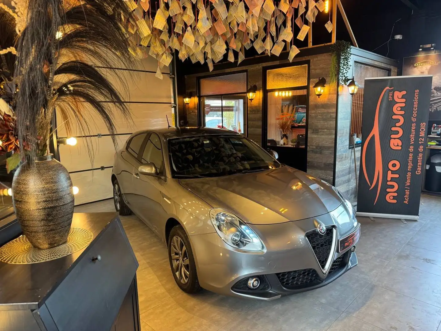 Alfa Romeo Giulietta Giulietta 1.4 *TURBO / 54000 / CARNET COMPLET** Gris - 2