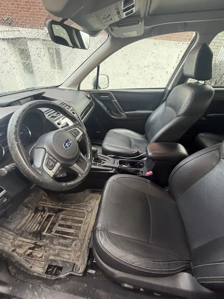 Subaru Forester снимка Subaru Forester