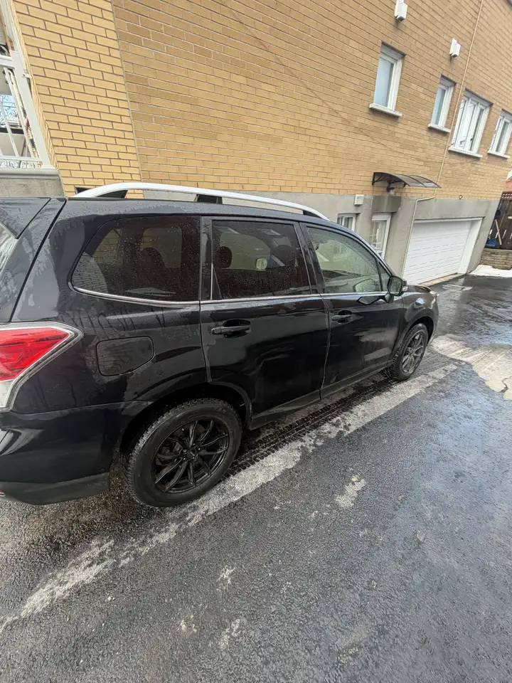 Subaru Forester снимка Subaru Forester