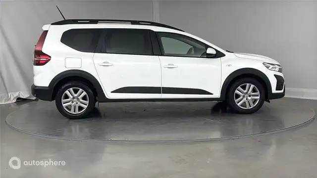Dacia Jogger view 4