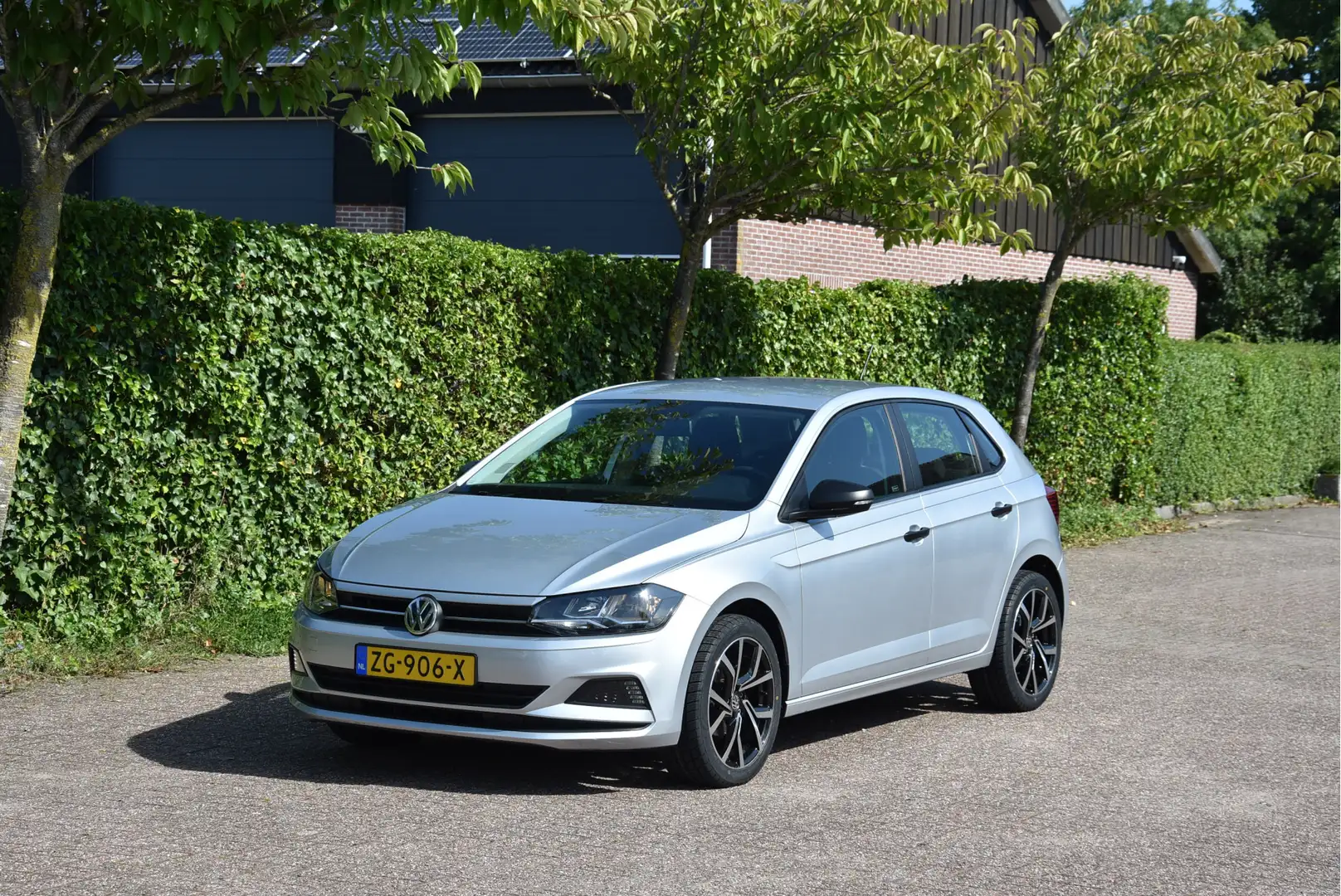 Volkswagen Polo 1.0 Zeer nette auto met NAP en 6 mnd garantie apk Grau - 1
