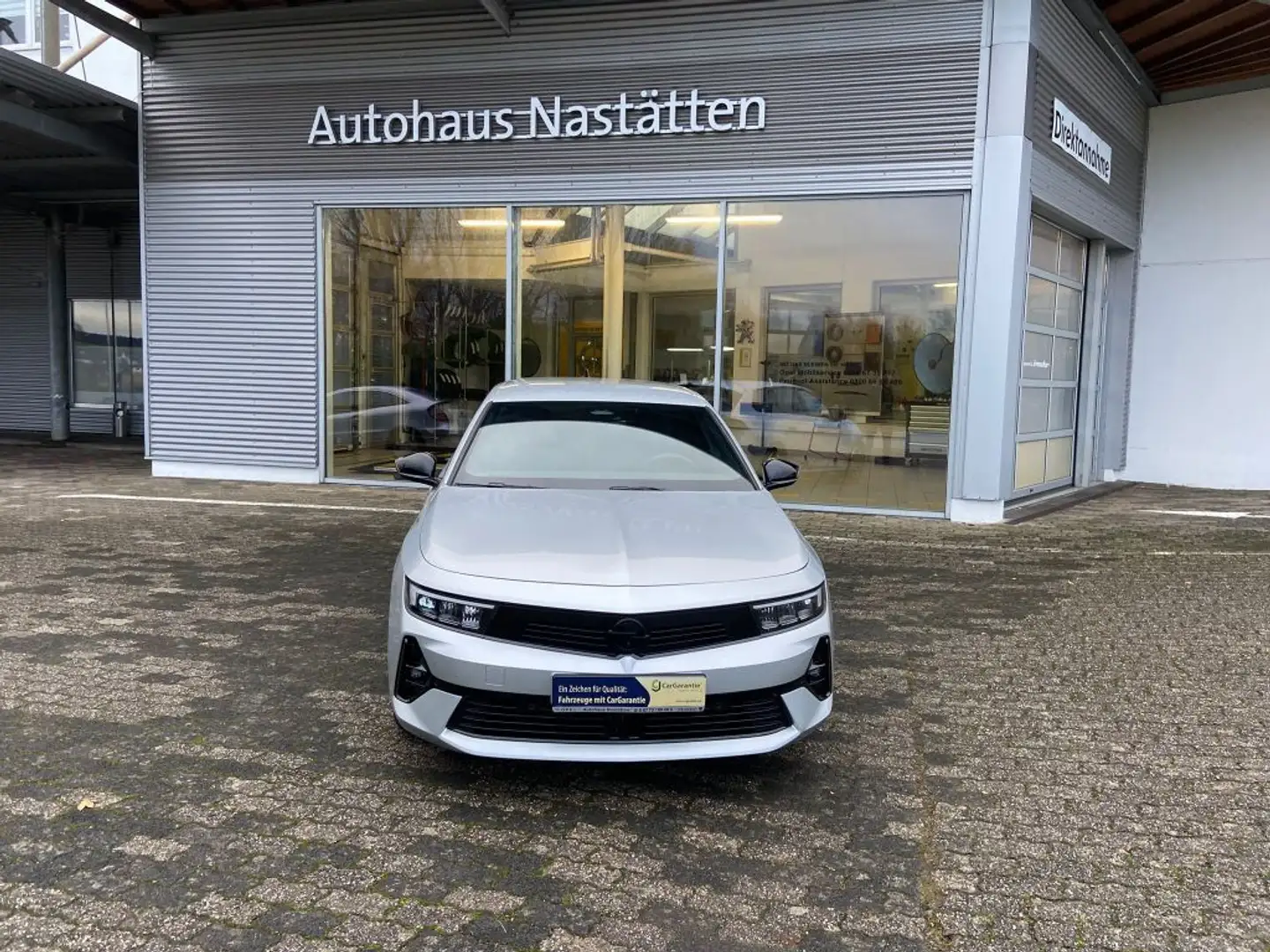 Opel Astra Sports Tourer 1.2 Turbo Automatik GS - 2