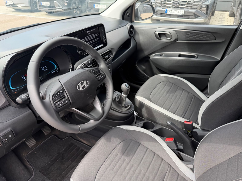 Hyundai i10 Select 1.0 5-MT 63 PS — photo 7