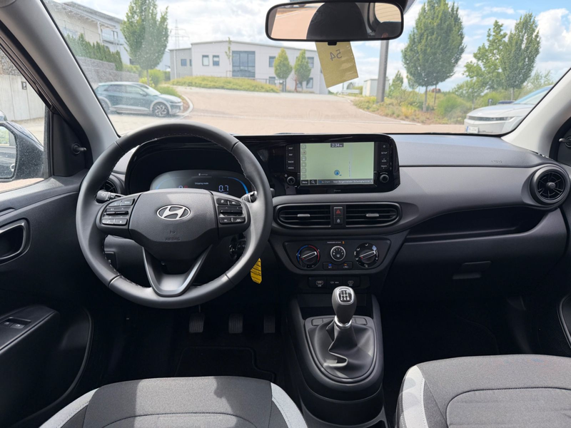 Hyundai i10 Select 1.0 5-MT 63 PS — photo 9