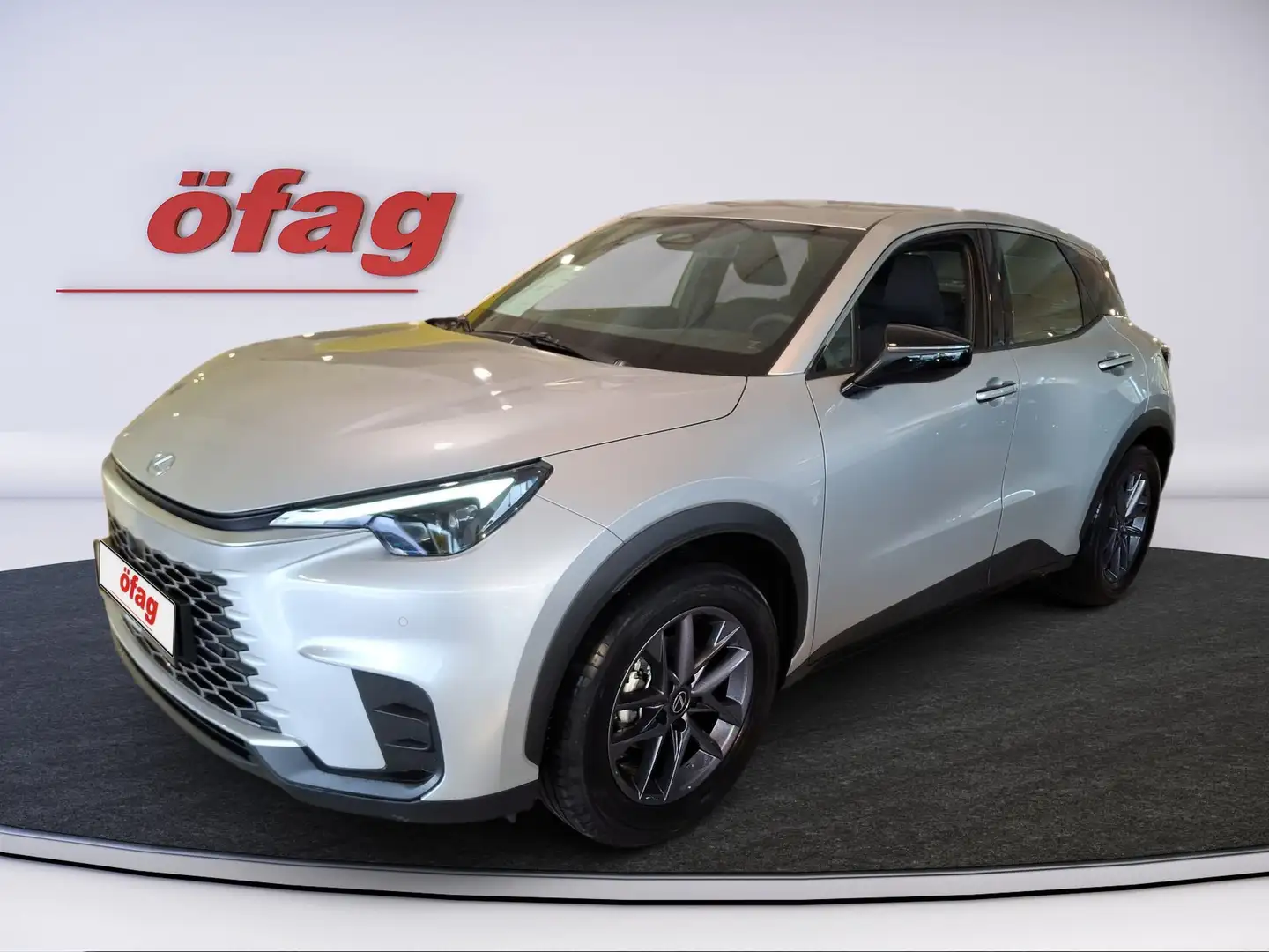 Lexus LBX 1.5 HEV 1.4kWh Basis Aut. ACC+LED+SHZ+Kam. Grau - 2