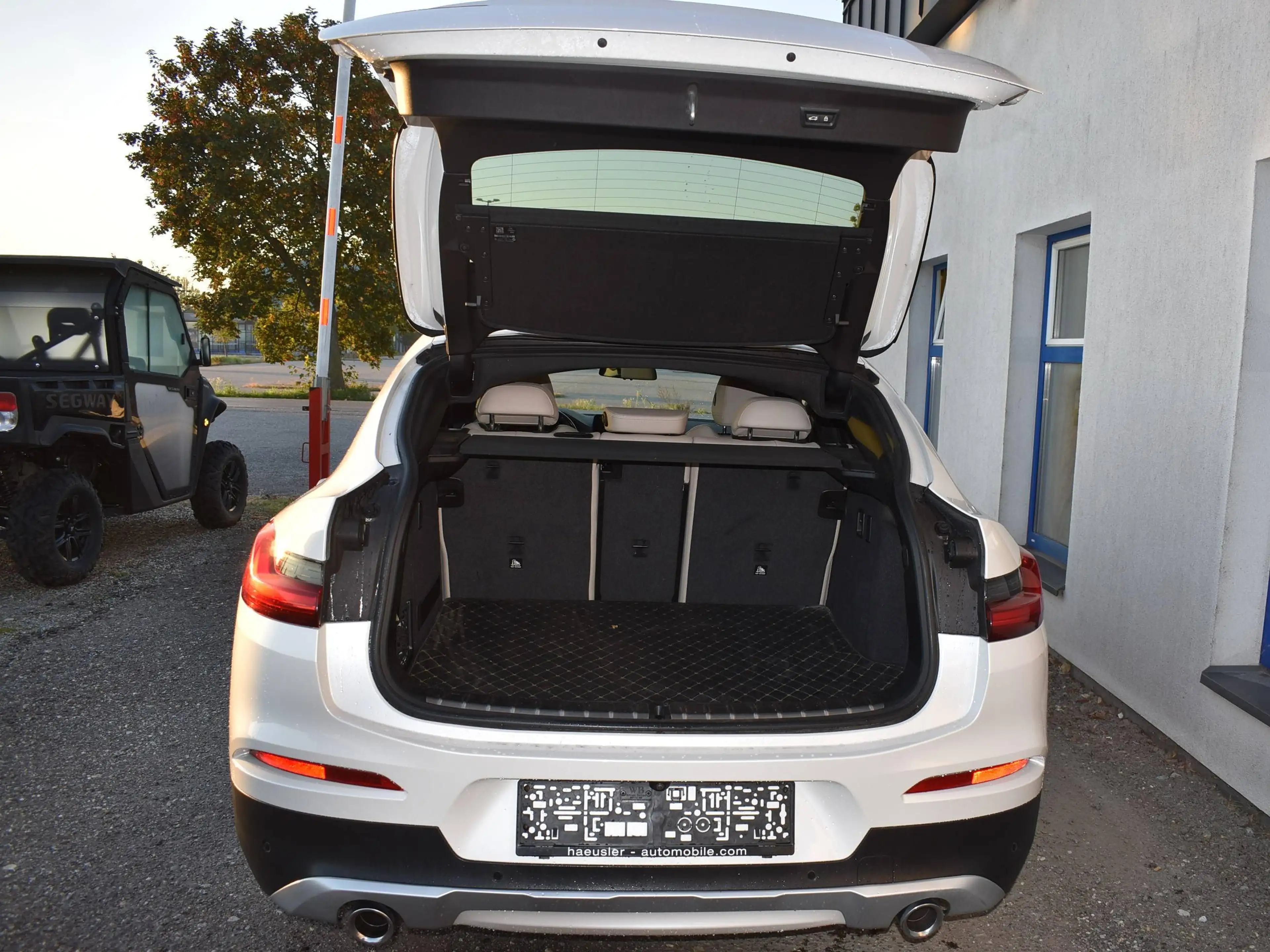 BMW X4 xDrive 20 d xLine — photo 4