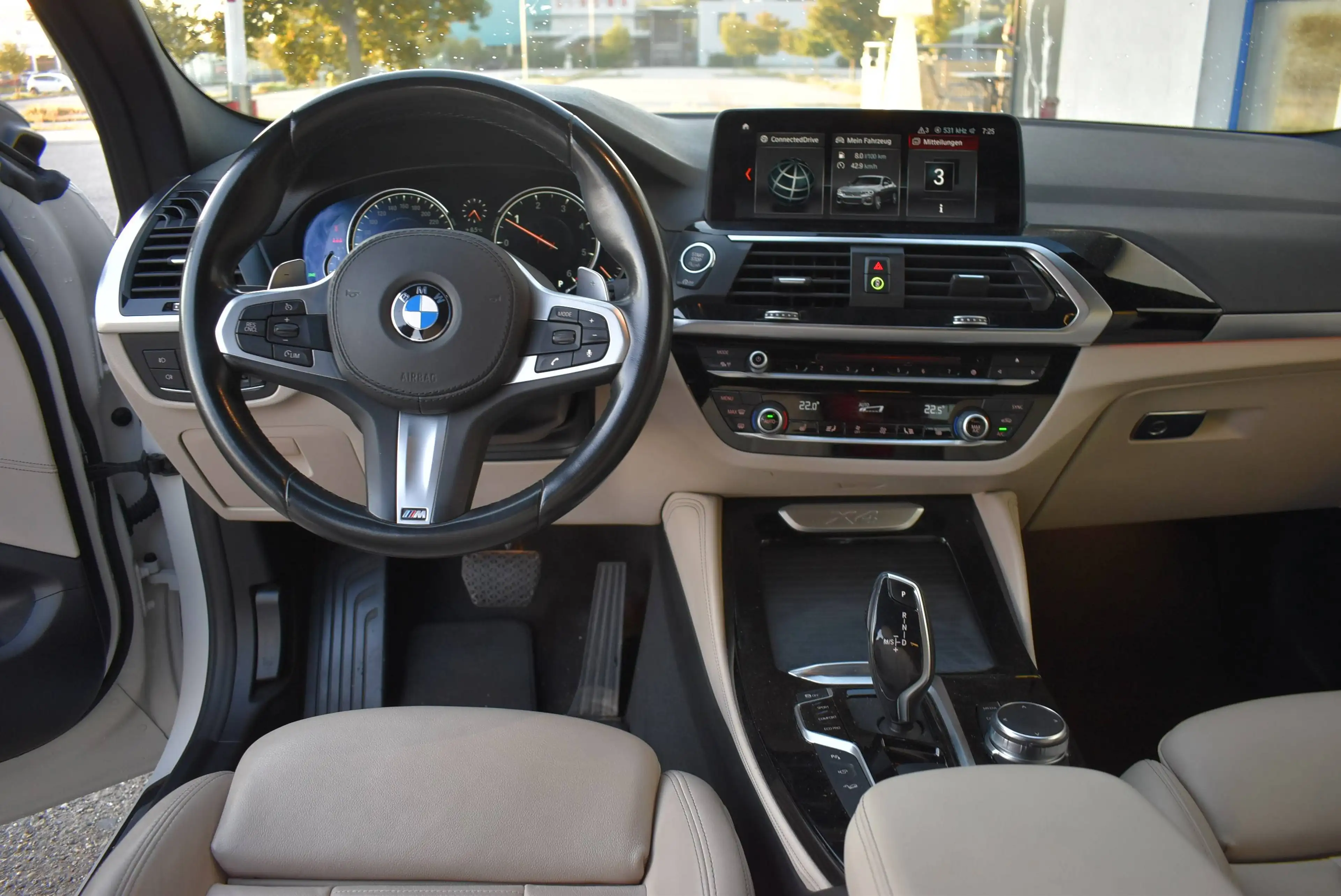 BMW X4 xDrive 20 d xLine — photo 10