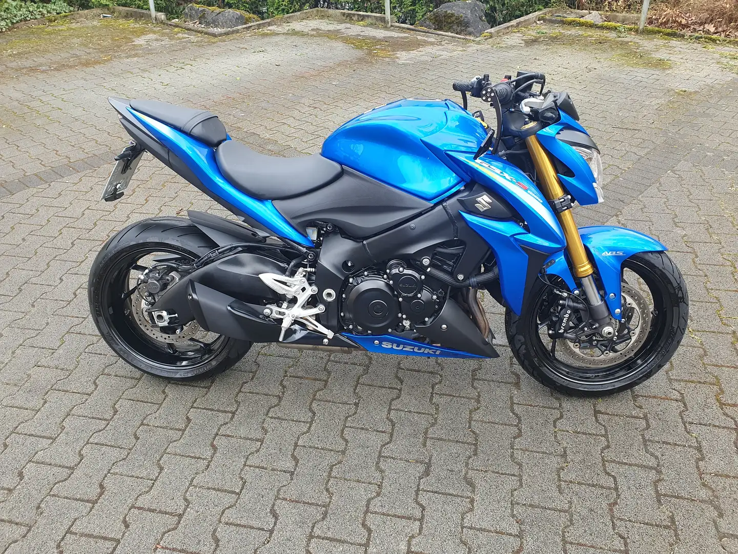 Suzuki GSX-S 1000 Albastru - 2