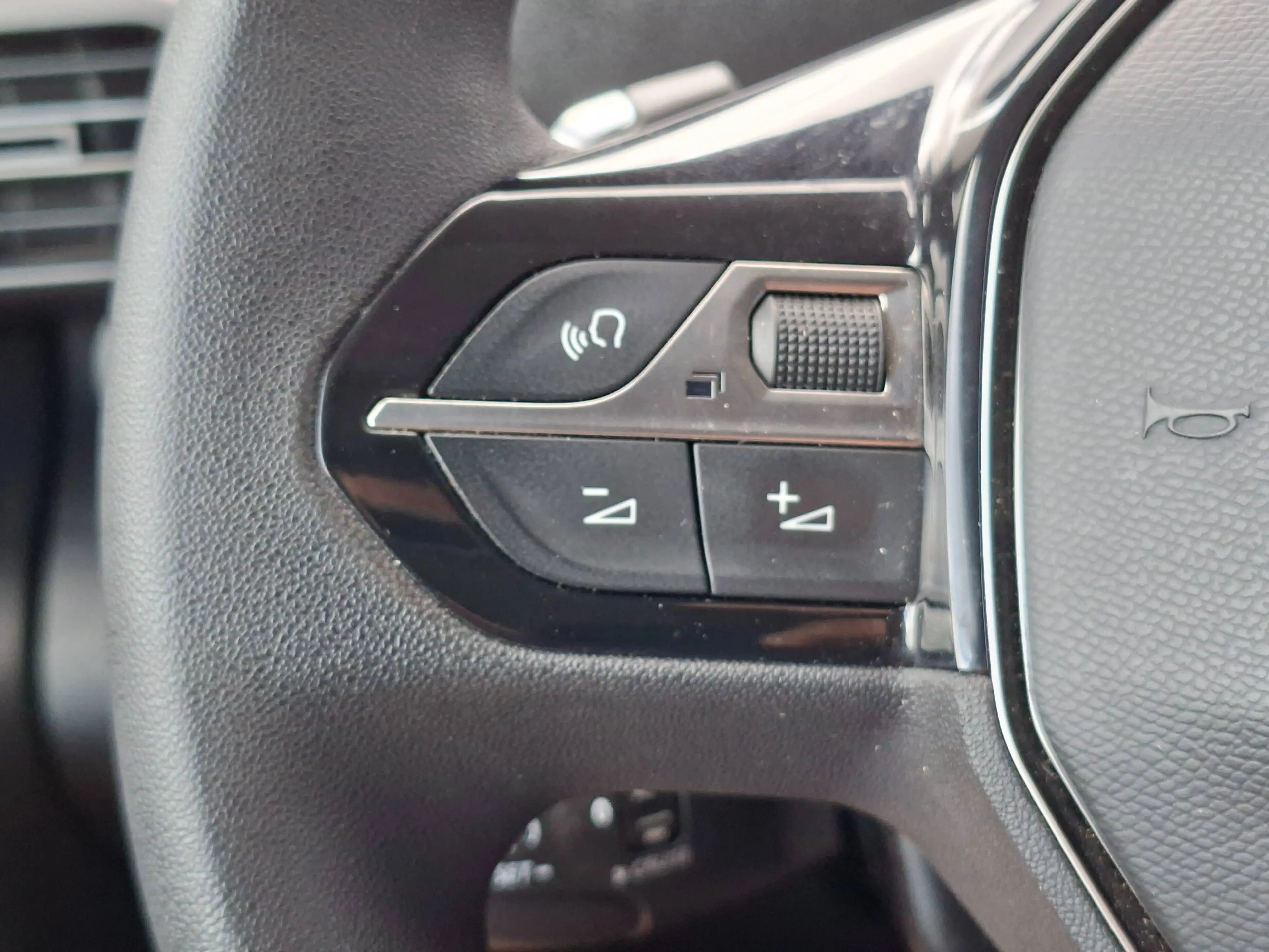 Peugeot Partner 1.5 BlueHDi — photo 13