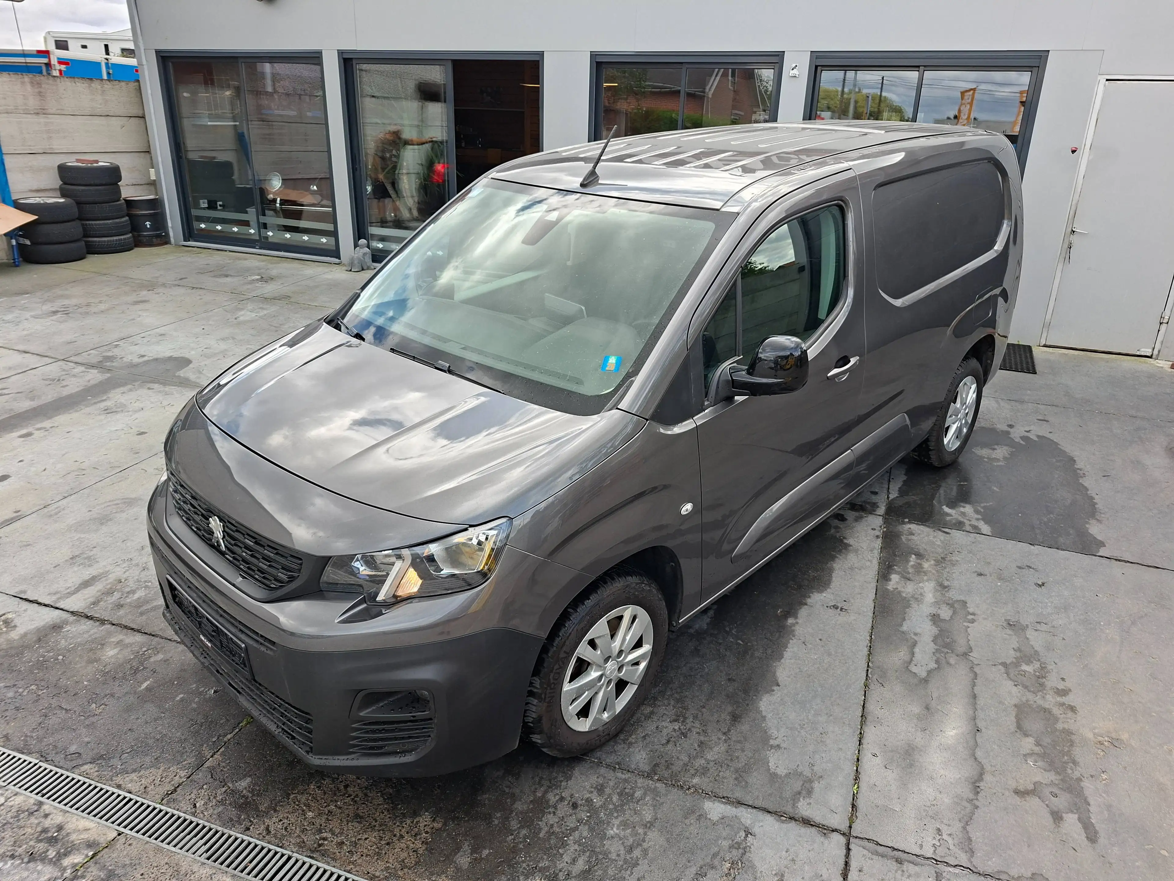 Peugeot Partner 1.5 BlueHDi — photo 3