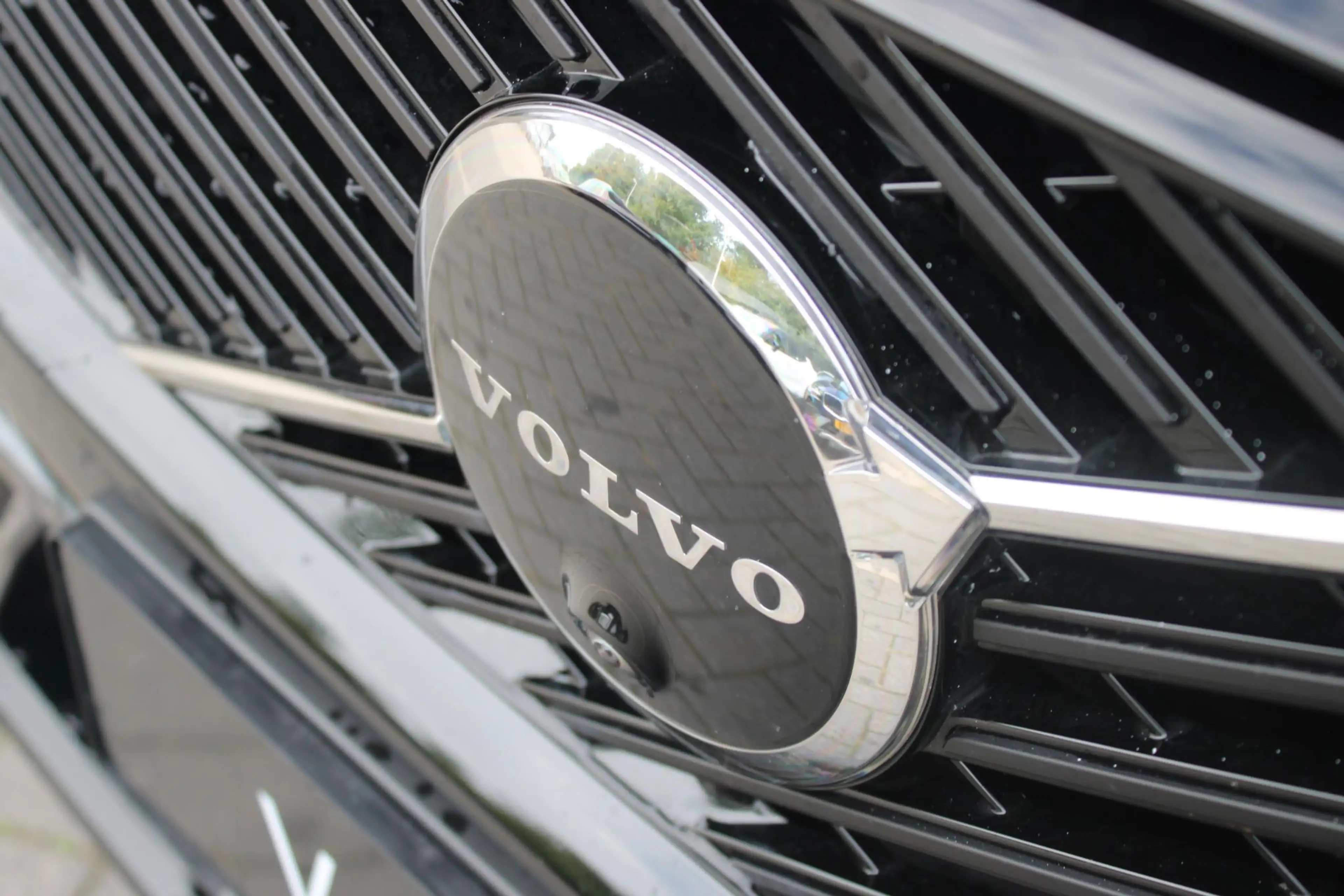 Volvo XC60 T6 Plug-in hybrid AWD Ultra Dark | Trekhaak | Luch — photo 14