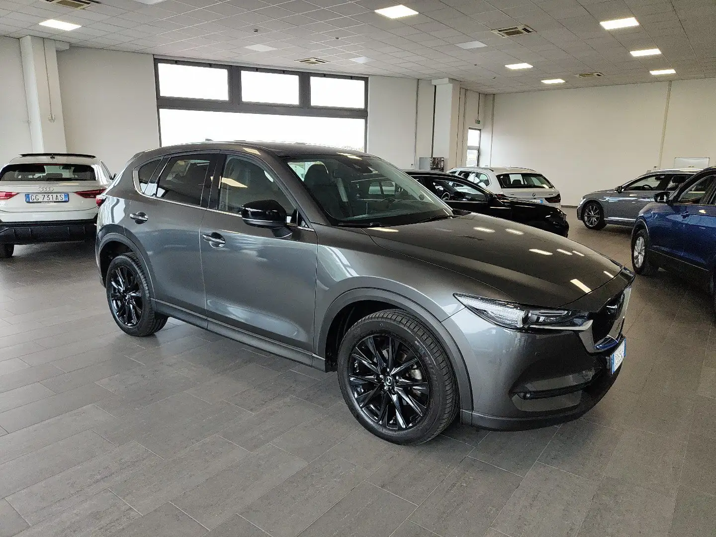 Mazda CX-5 2.2L Skyactiv-D 184cv AWD Homura Auto Fari LED Grigio - 2
