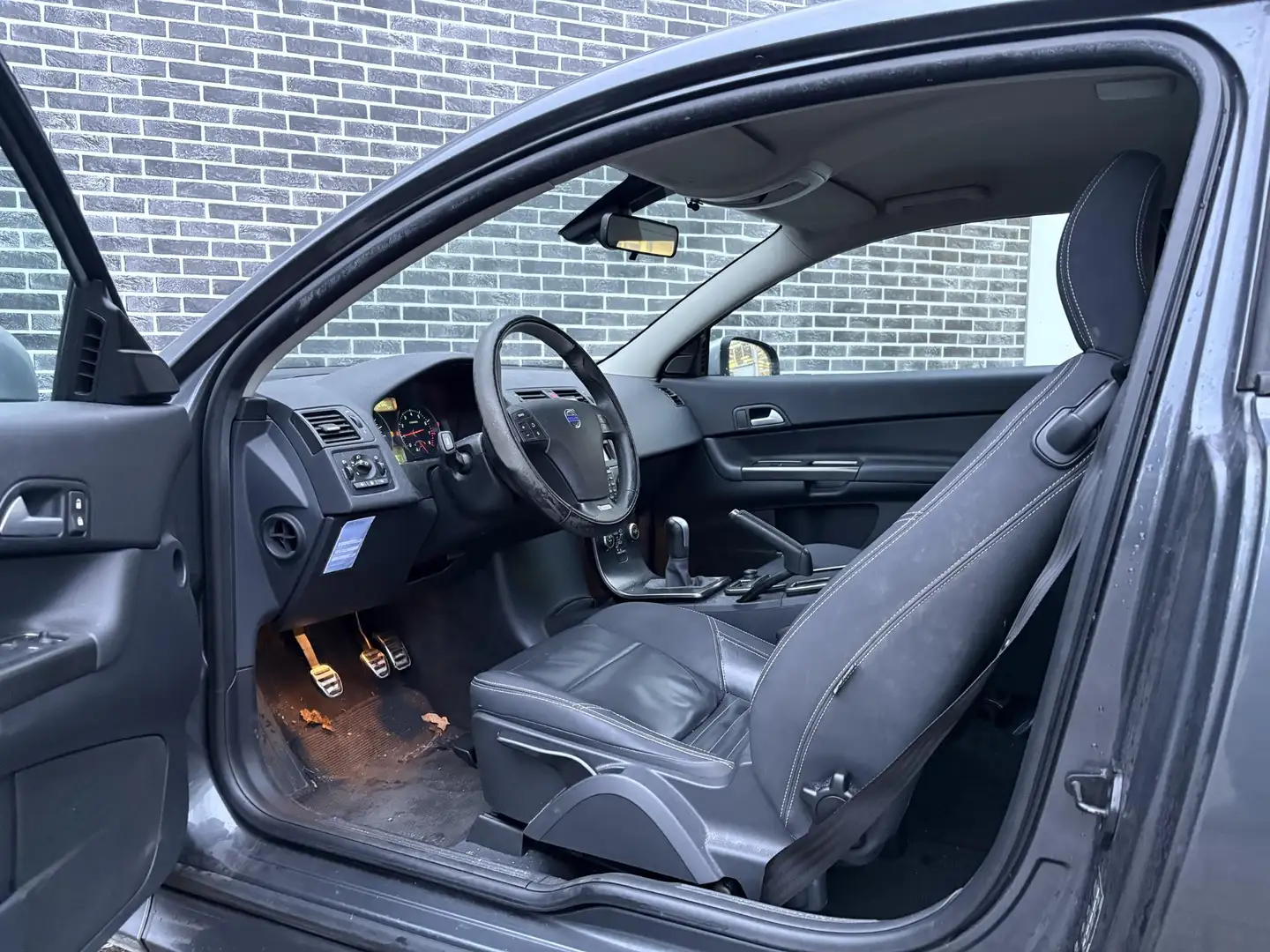 Volvo C30 2.0 R-Edition Volledig Volvo dealeronderhouden! Grijs - 2