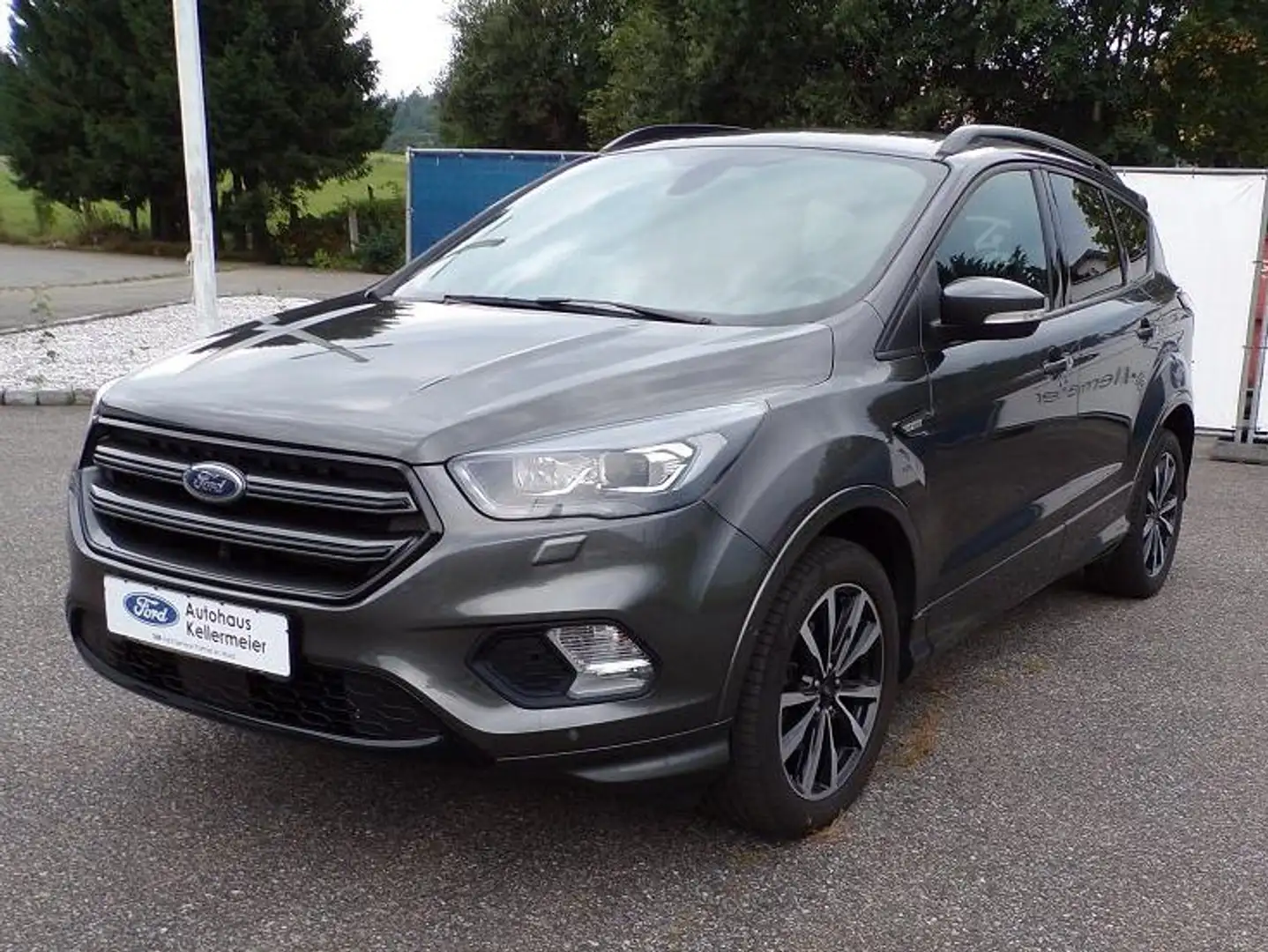 Ford Kuga ST-Line, 1.HAND, Grau - 2