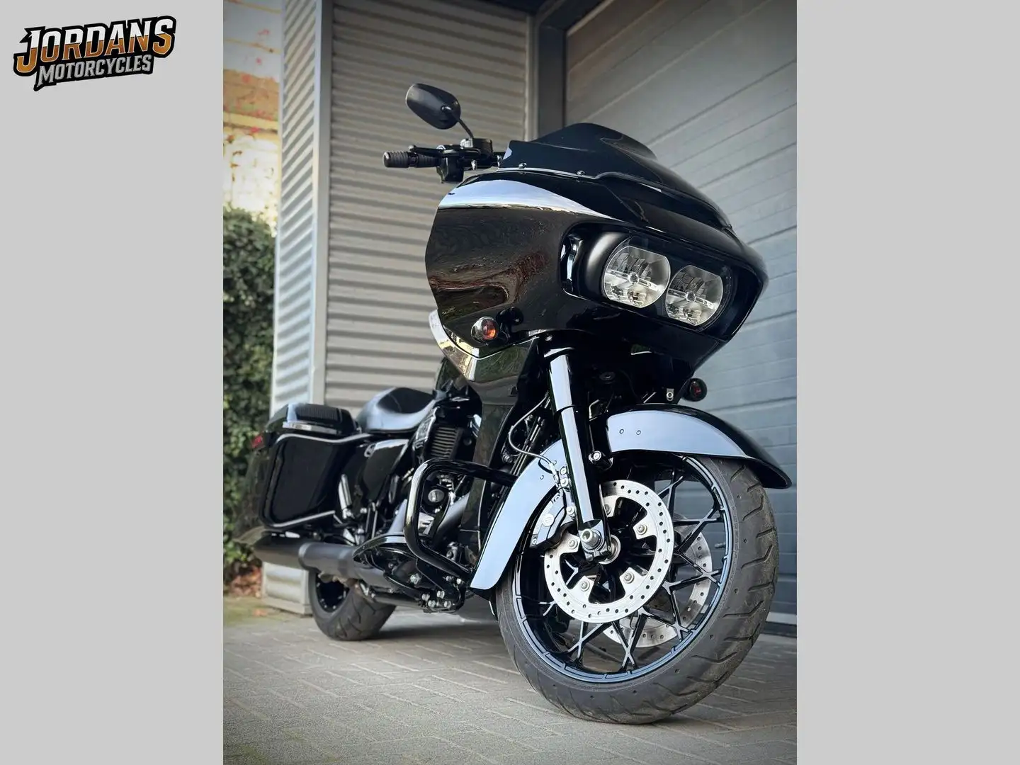 Harley-Davidson Road Glide SPECIAL 114 Noir - 2
