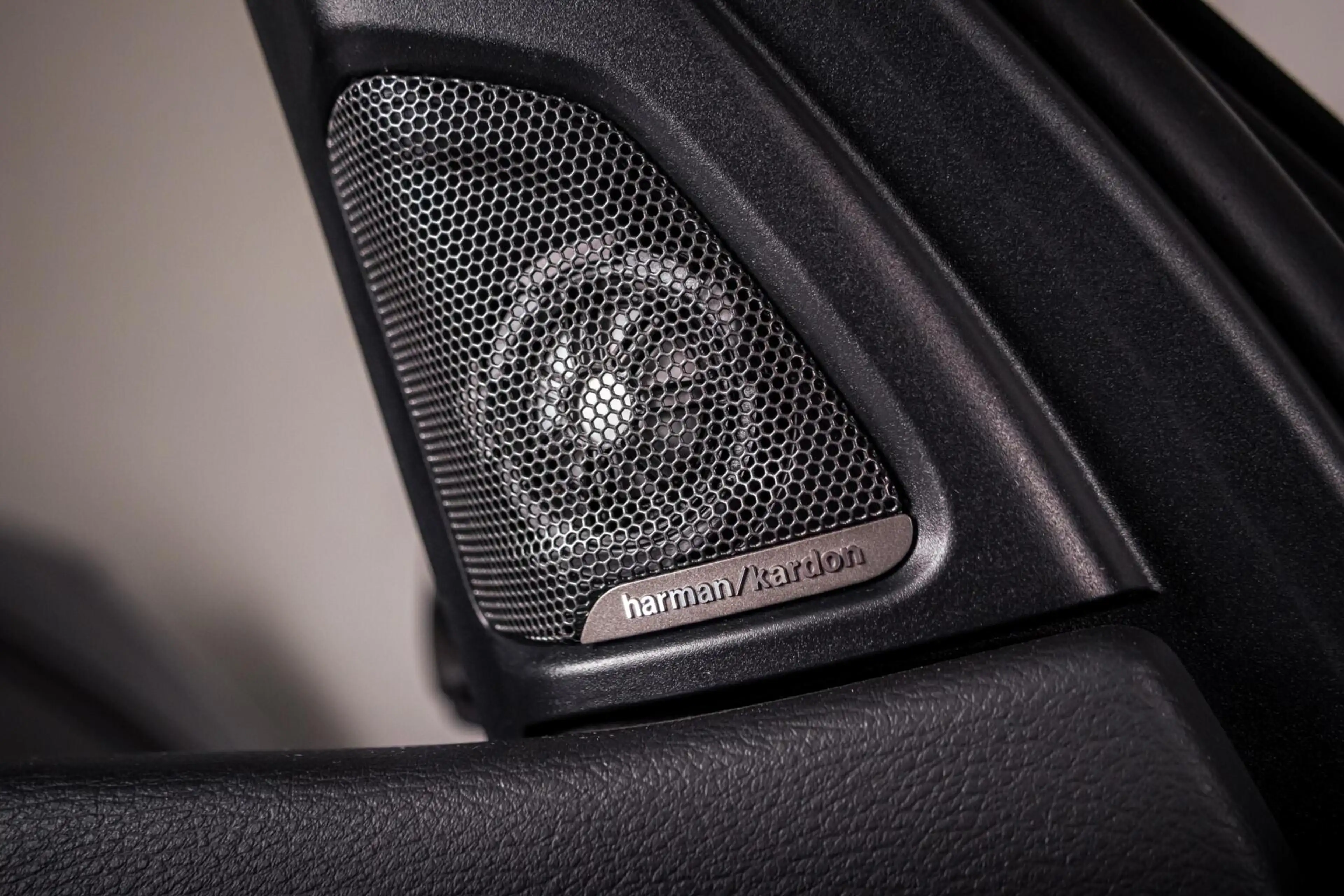 BMW X5 xDrive35i High Executive|HUD|H&K|Night Vision|Soft — photo 18