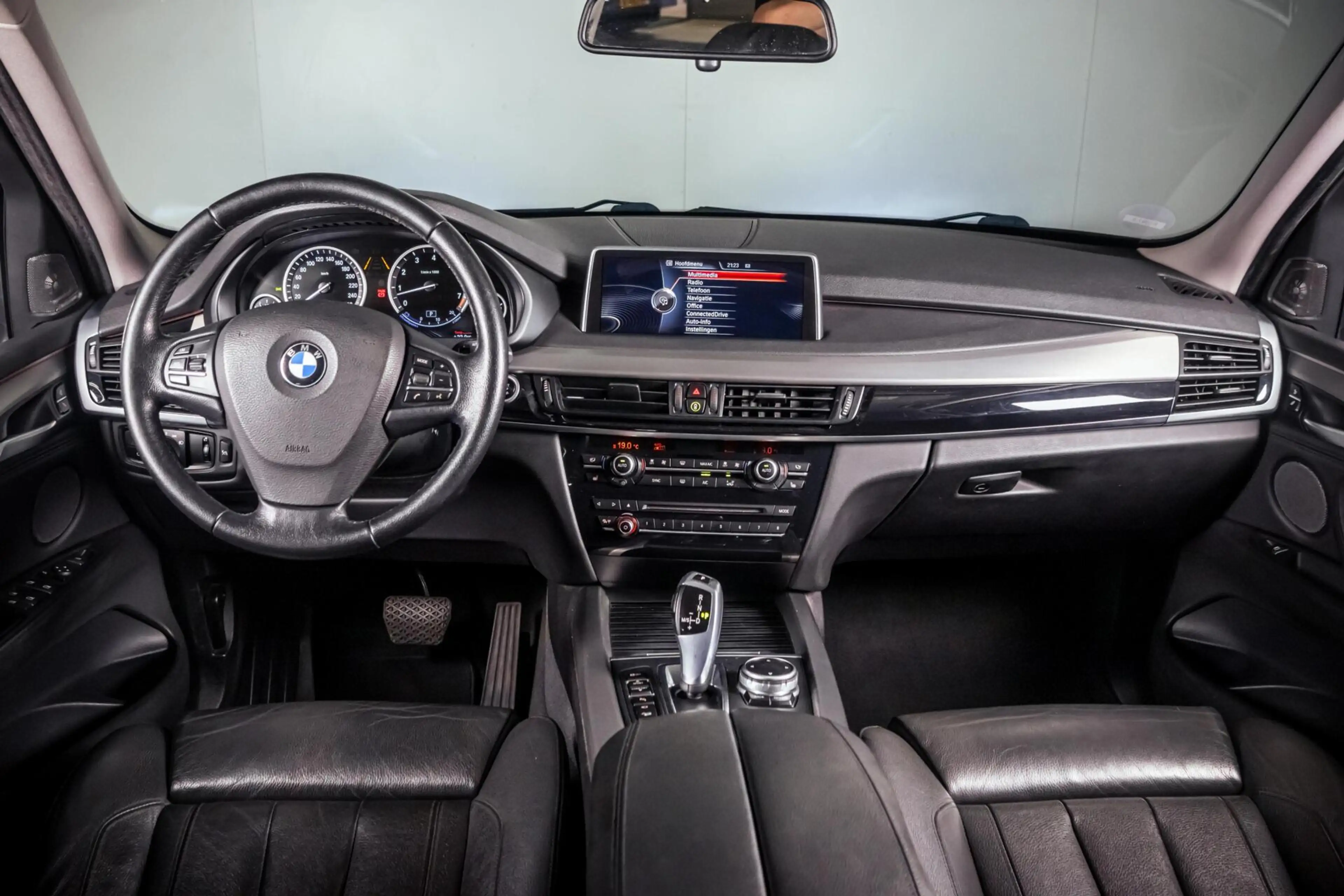 BMW X5 xDrive35i High Executive|HUD|H&K|Night Vision|Soft — photo 9