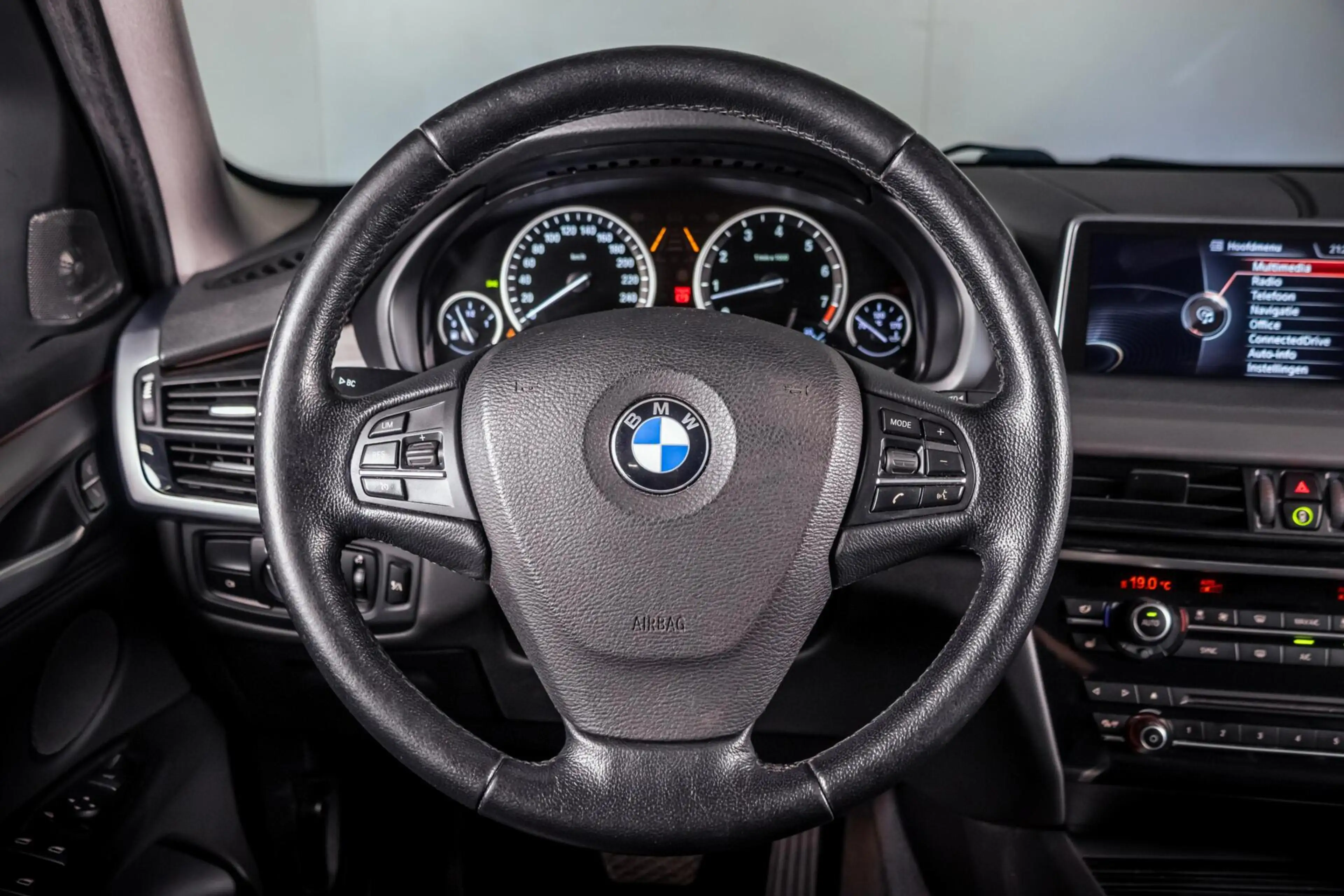 BMW X5 xDrive35i High Executive|HUD|H&K|Night Vision|Soft — photo 15