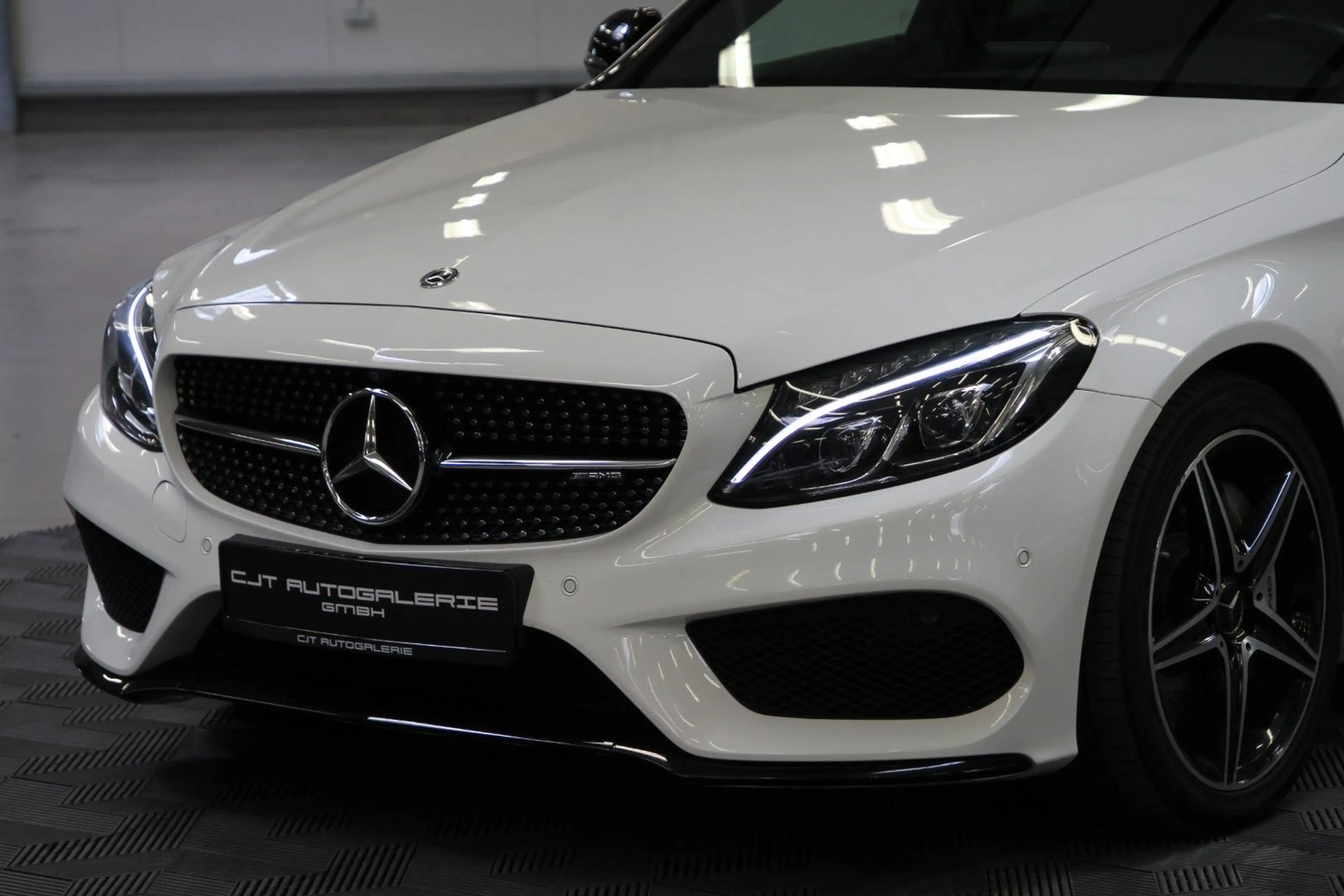 Mercedes-Benz C 43 AMG 4Matic Burmester / 360 / HuD — photo 3
