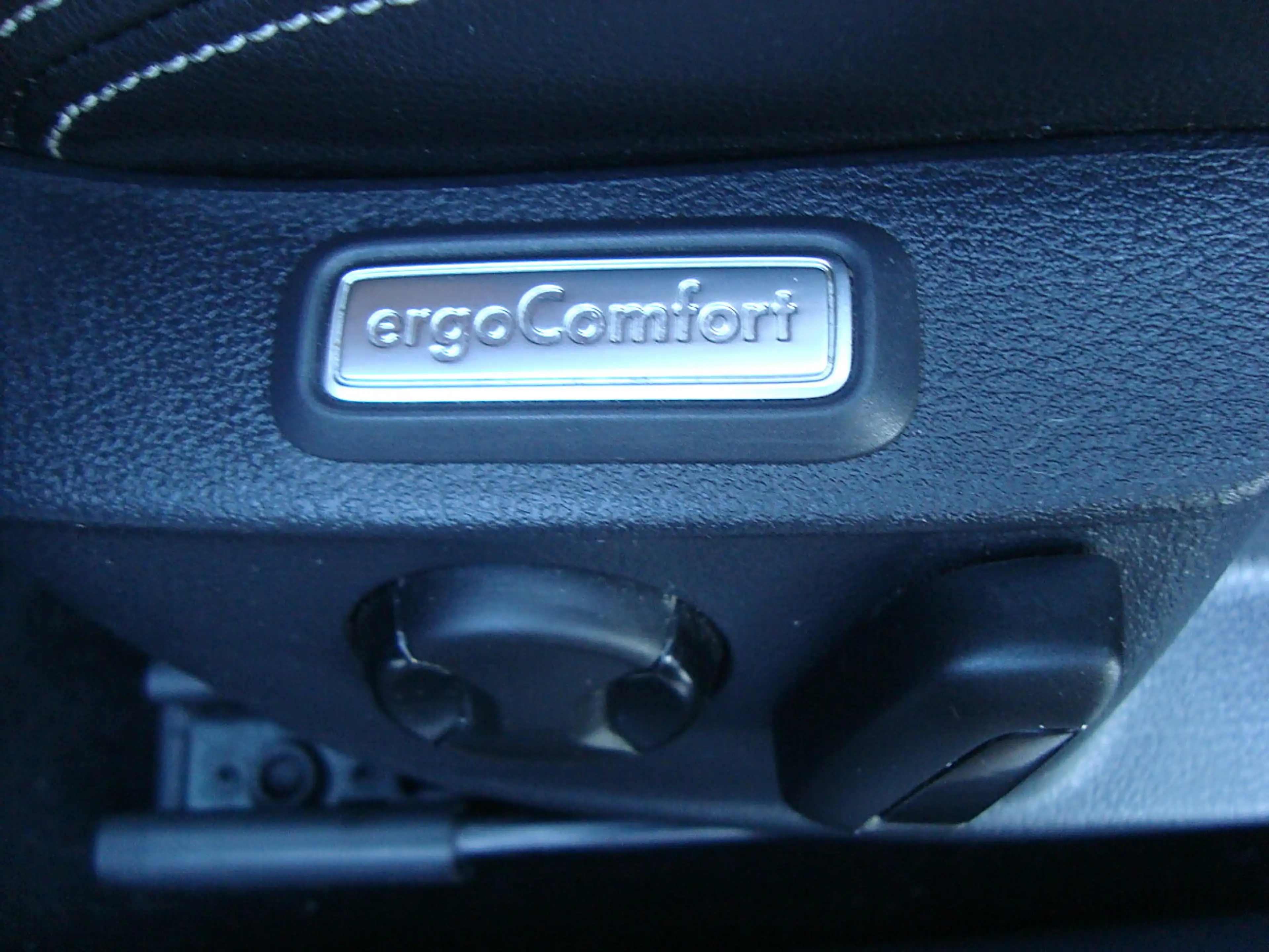 Volkswagen Passat Variant Elegance 2.0 TDI DSG R-LINE Mod 23 !! — photo 14