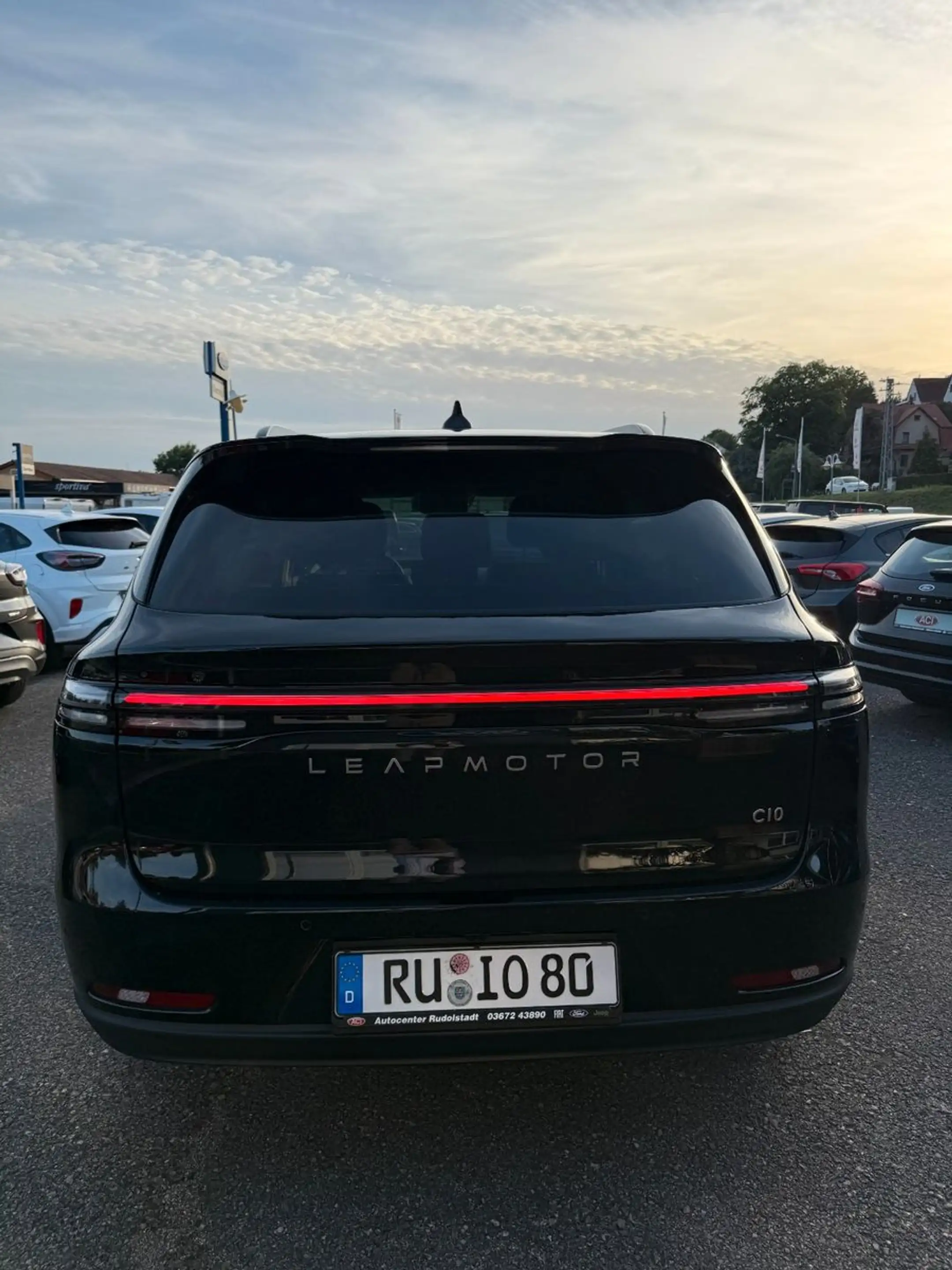 Leapmotor C10 4REEV Design-Paket Facelift — photo 3