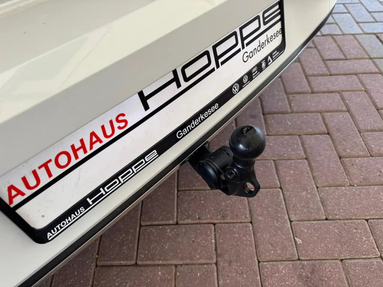 Volkswagen Golf LIFE 2.0TDI DSG+PANO+HUD+AHK+KAMERA+ACC 14
