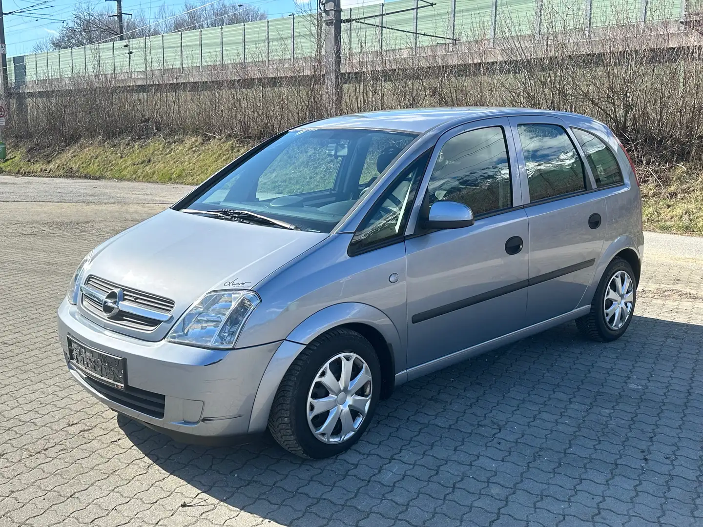 Opel Meriva Enjoy Grey - 1