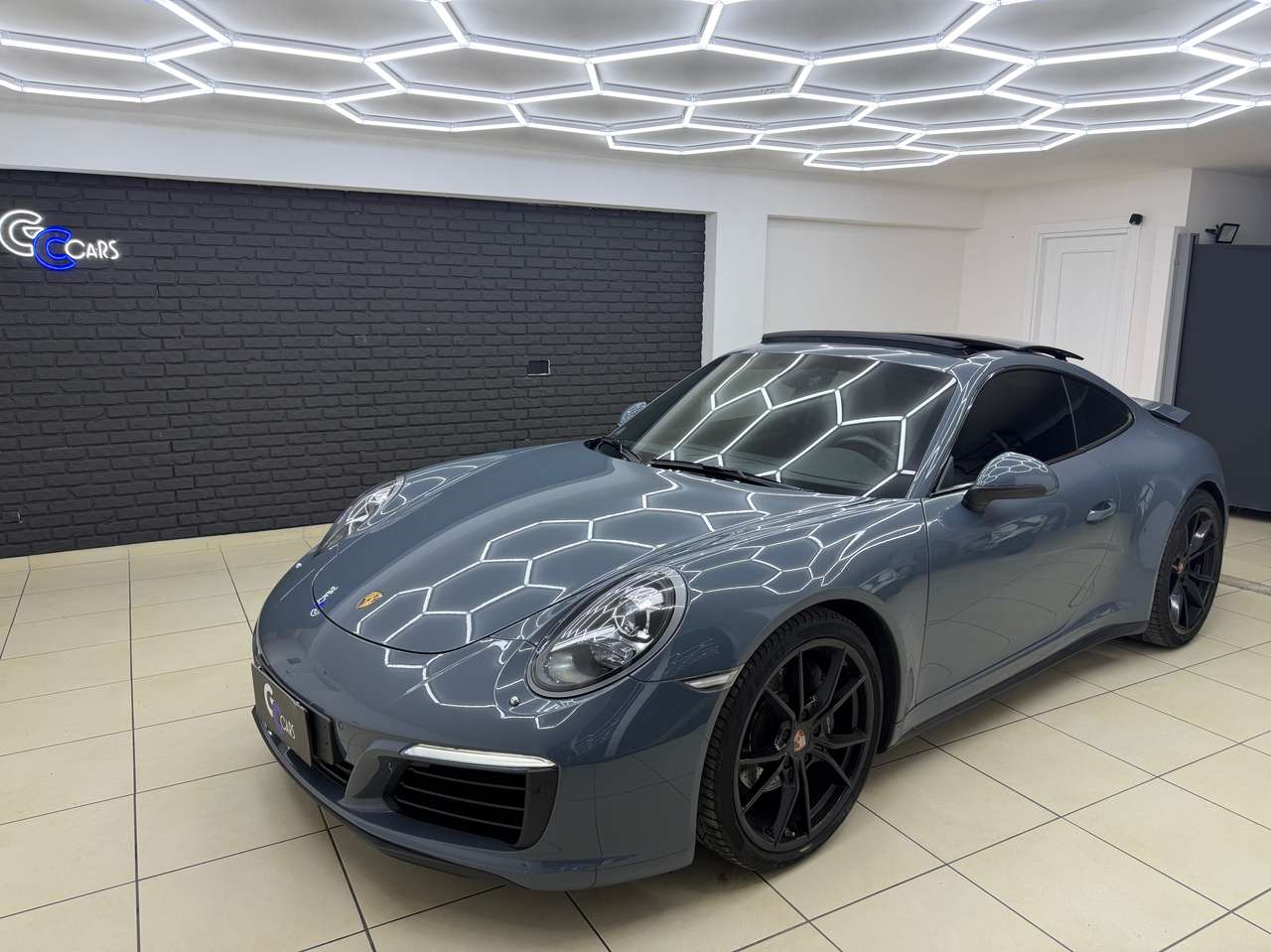 Porsche 911 911 Coupe 3.0 Carrera 4 auto
