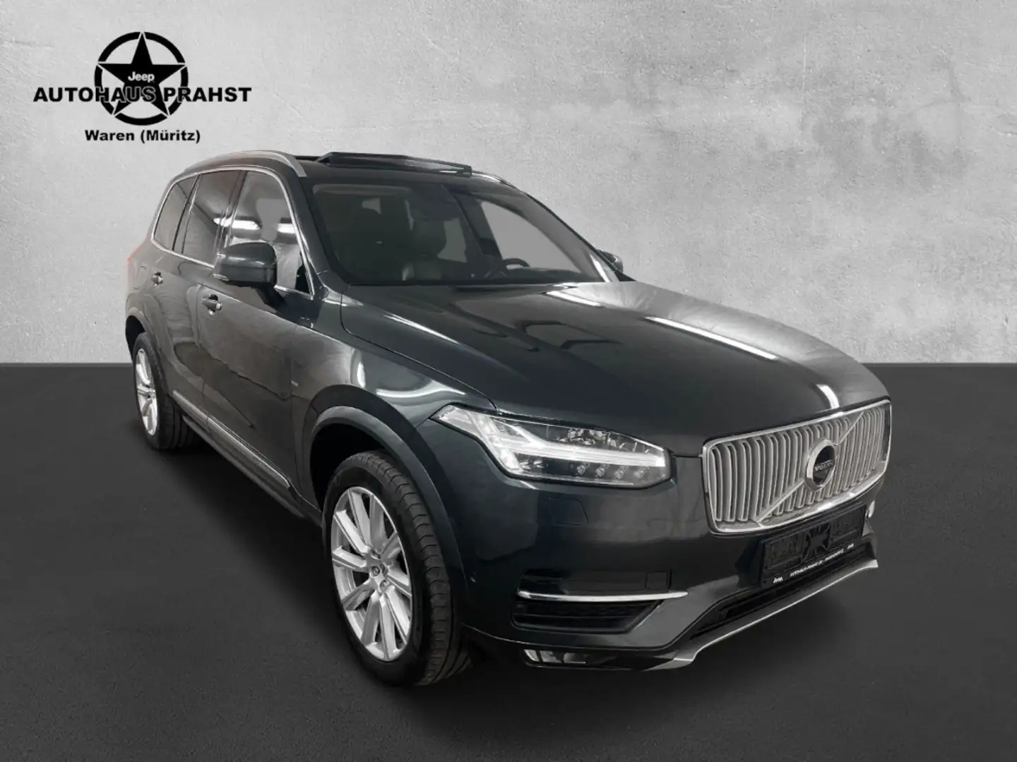 Volvo XC90 AWD  D5 Inscription HuD PANO LED LEDER AHK Szary - 1