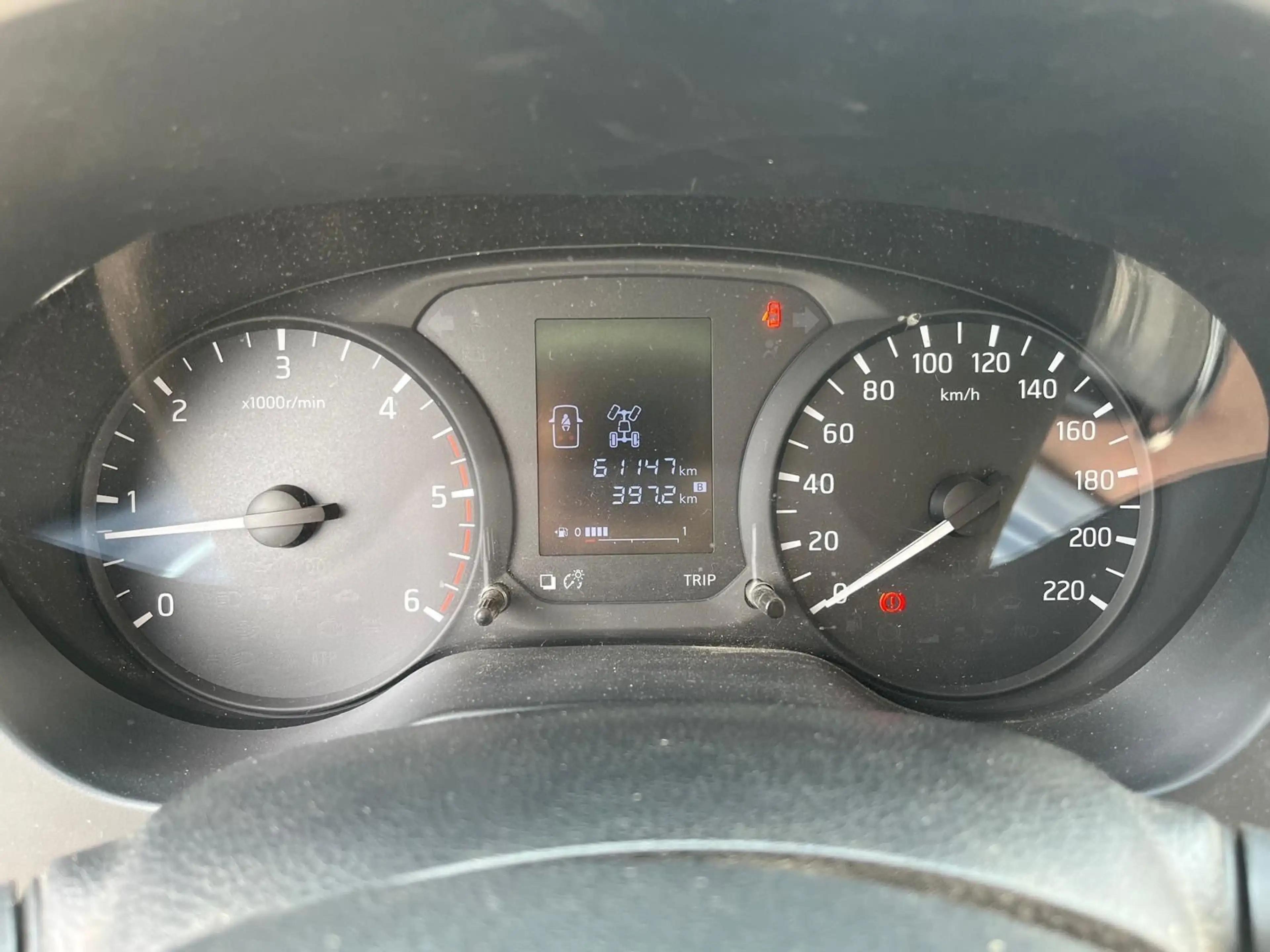 Nissan Navara NP300 Visia King Cab 4x4 — photo 16