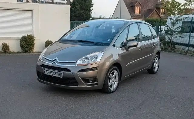Citroen C4 Picasso Grand 1.6 HDi110 FAP Millenium 5pl