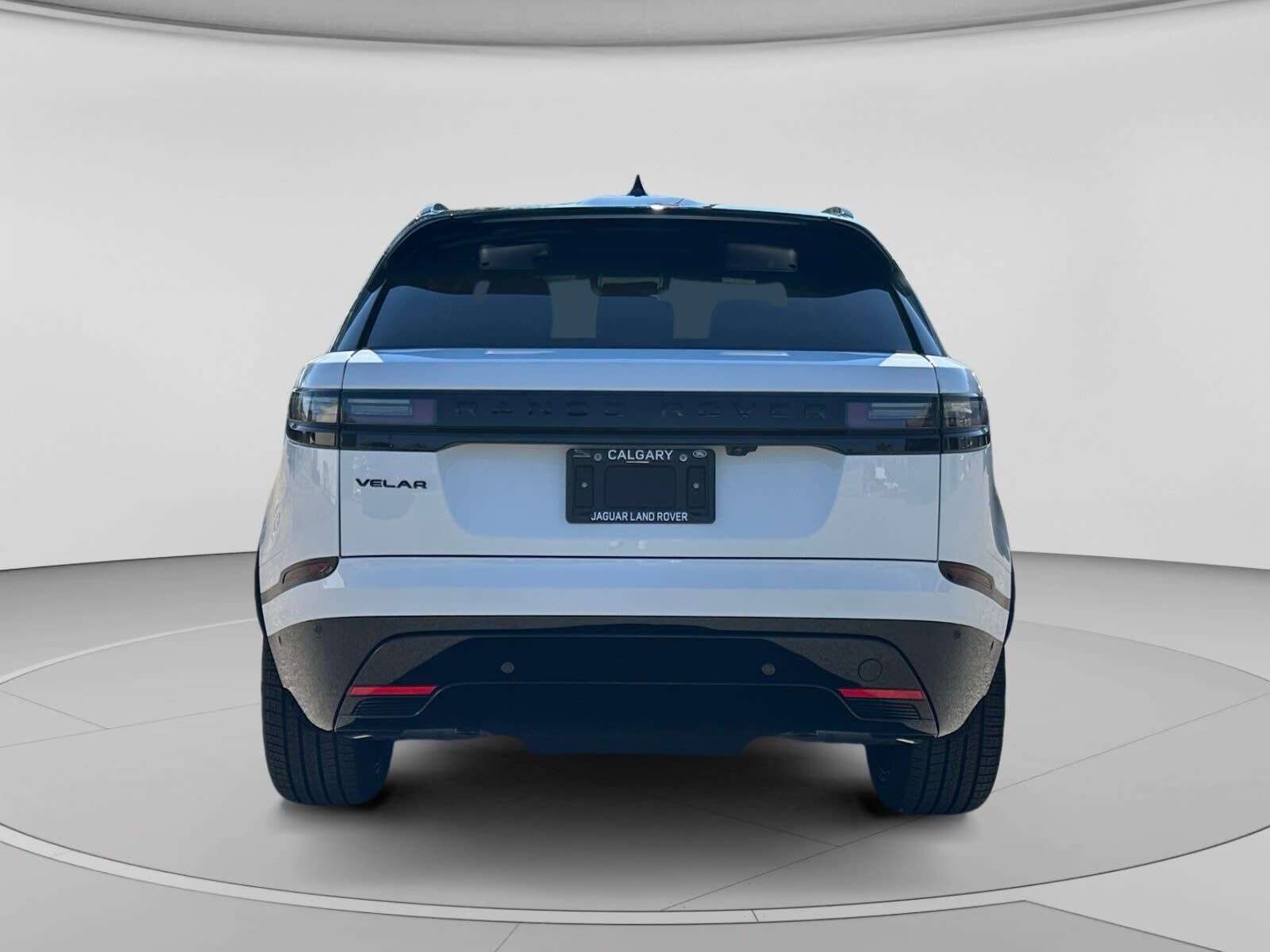 2026 Land Rover Range Rover Velar P340 Belgravia Edition — снимка 4
