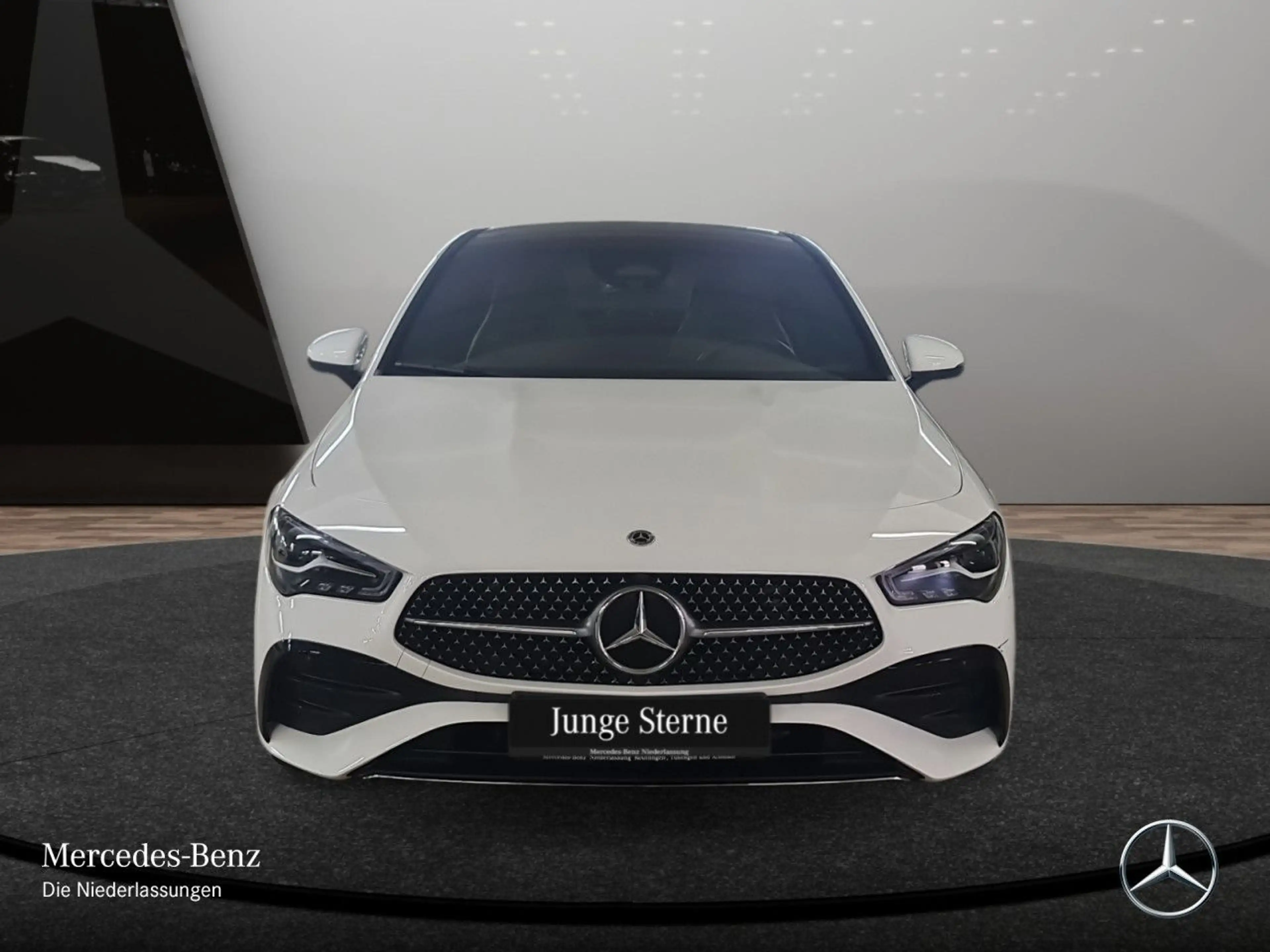 Mercedes-Benz CLA 200 d AMG+PANO+LED+STHZG+KAMERA+TOTW+KEYLESS — photo 3