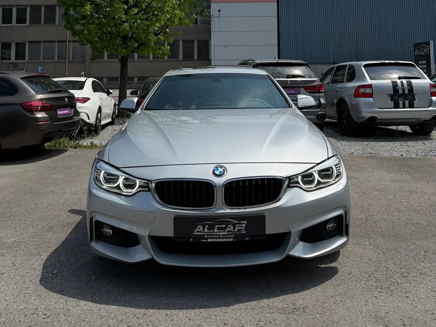 BMW 420 d M Sport Gris - 1