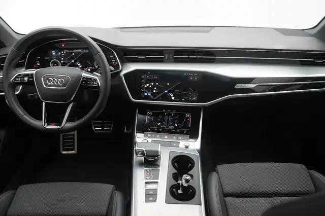 Audi A6 view 15