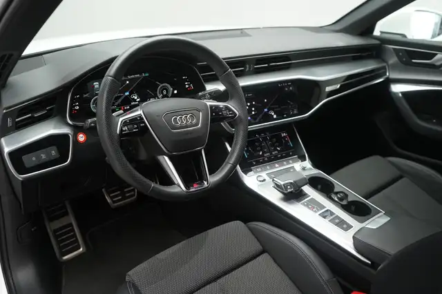 Audi A6 view 13