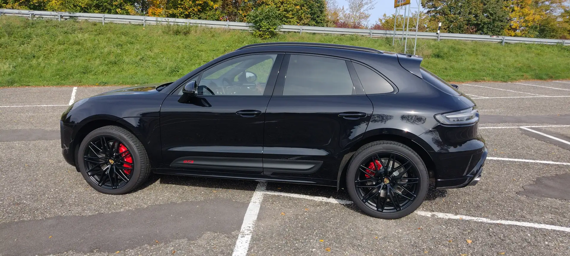 Porsche Macan Macan GTS PDK Schwarz - 1