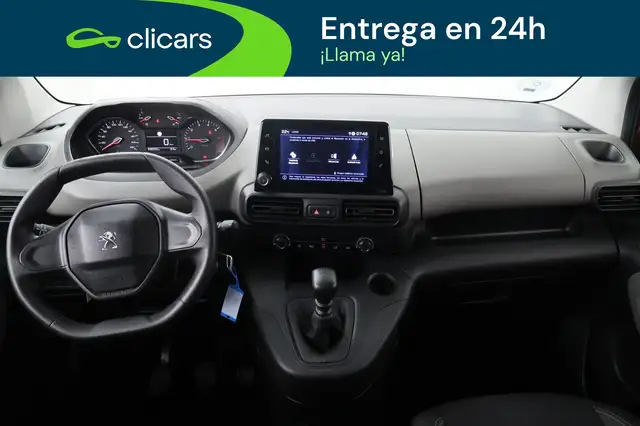 Peugeot Rifter view 13