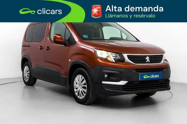 Peugeot Rifter view 3