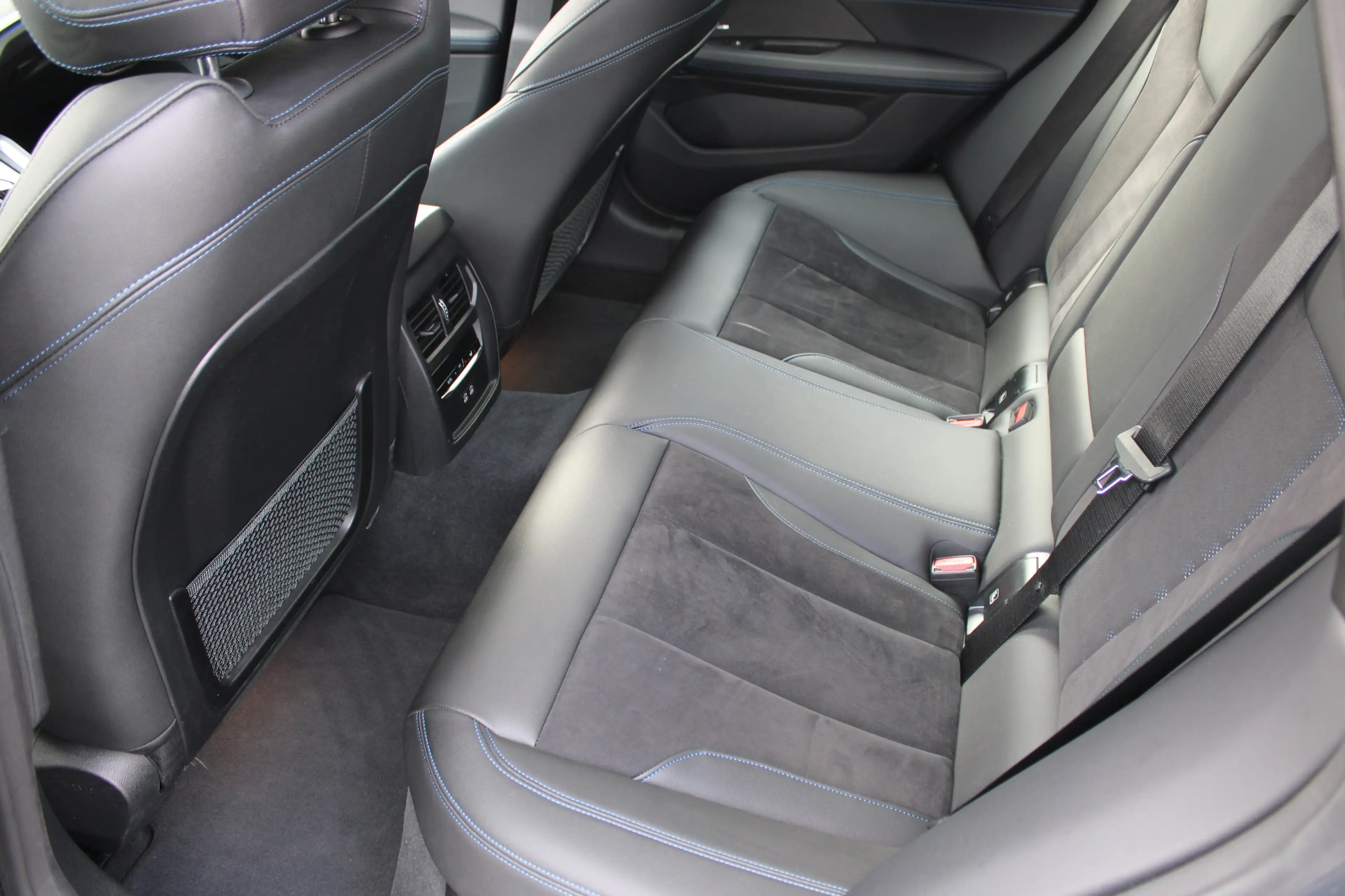 BMW 420 d xDrive Gran Coupè M Sport AHK ACC Hifi — photo 11