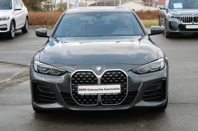 BMW 4 Series view 3