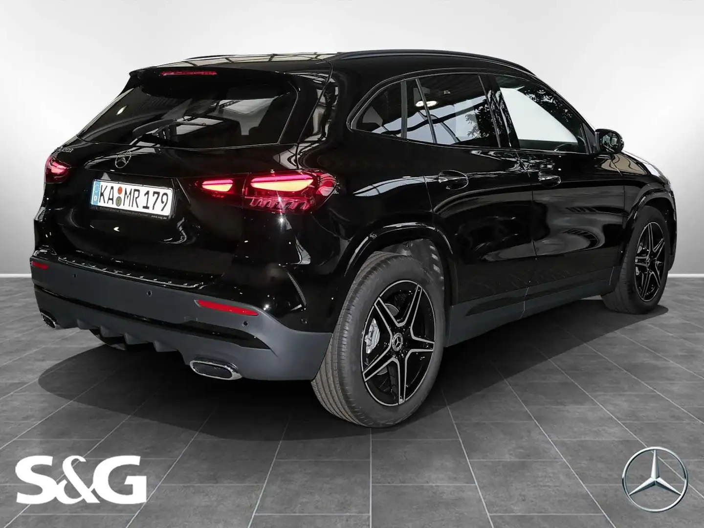 Mercedes-Benz GLA 200 AMG Night+MBUX+Pano+LED+360°+Distronic Schwarz - 2