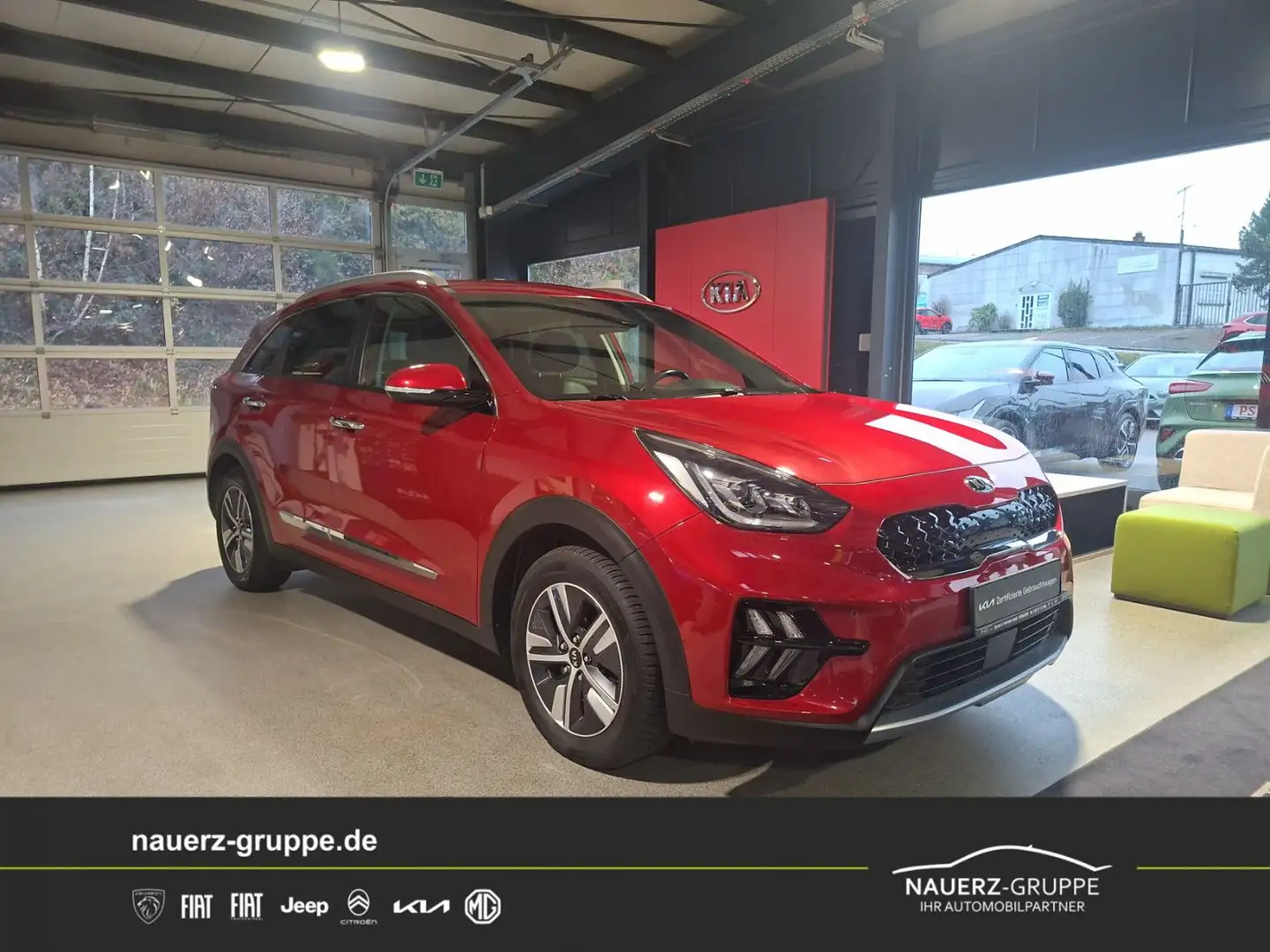 Kia Niro 1.6 Spirit Plug-in Hybrid Rot - 1