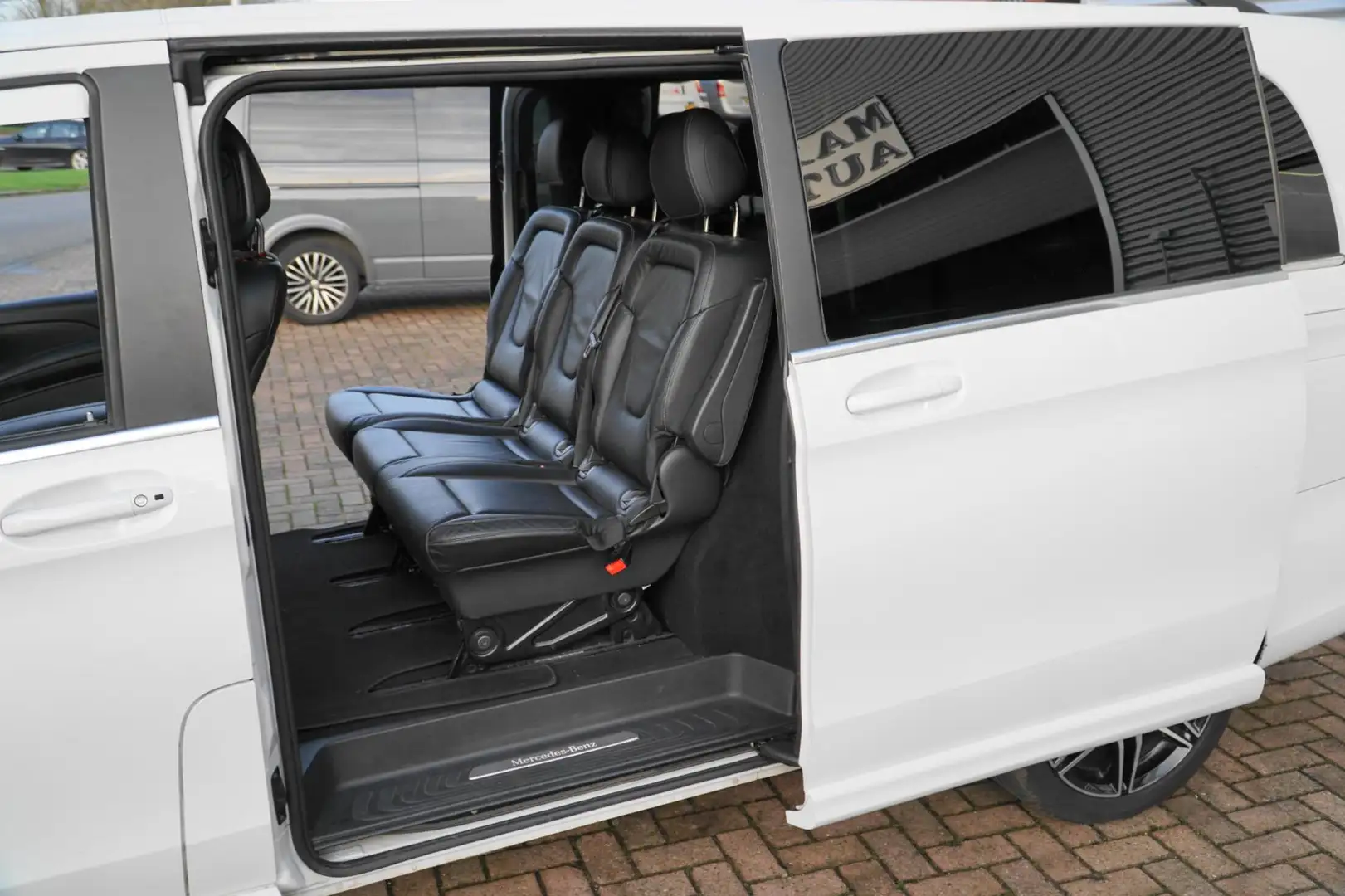 Mercedes-Benz V 250 250d Extra Lang DC Avantgarde Edition 1ste EIG. - 2