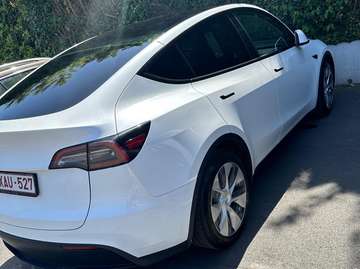 Model Y 72.5 kWh Standard Range